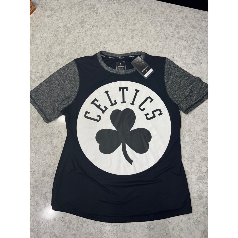 Fanatics Boston Celtics NBA Mens XL T-Shirt Black Grey Shamrock Graphic Tee NWT